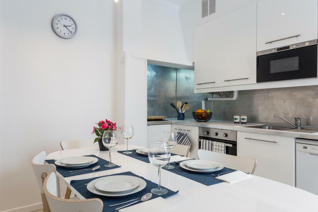 Apartment Three Bedroom In Historical Centre -bairro Alto Lissabon